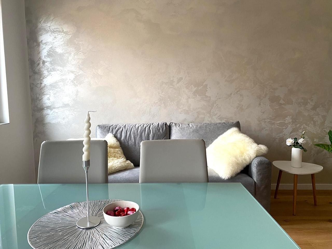 Blucavana, Casa Vacanze In Centro A Terst Exteriér fotografie